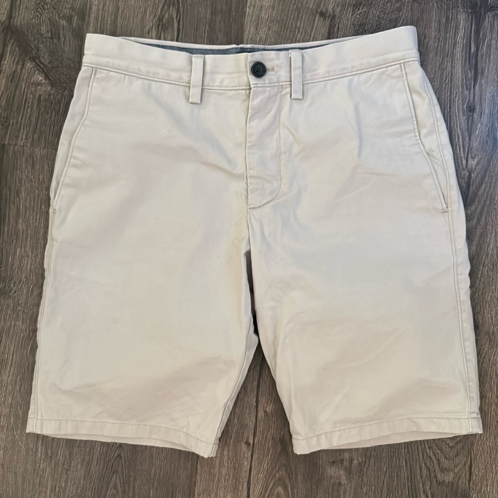 BANANA REPUBLIC - Aiden Short - Sz 29 (waist)